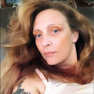 Meet your Posher, Gina